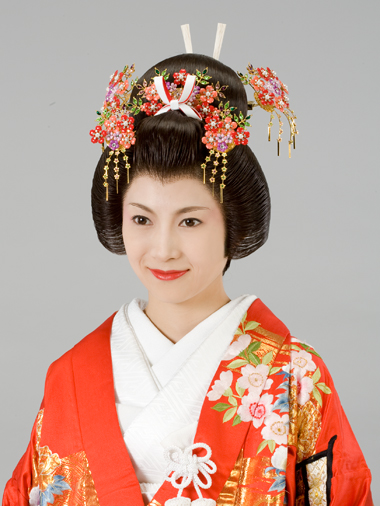 結婚式の花嫁かんざしカタログ；株式会社アズマ